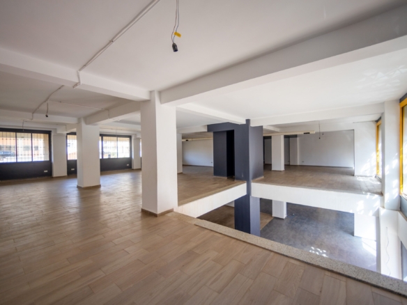 Commercial space for rent in Ouled Fayet