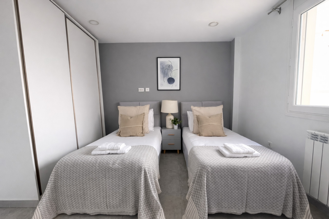 Appartement de luxe 3pièces à Dely Brahim