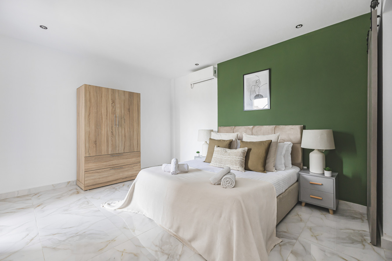 Élégant Appartement de 4 pièces à Birkhadem