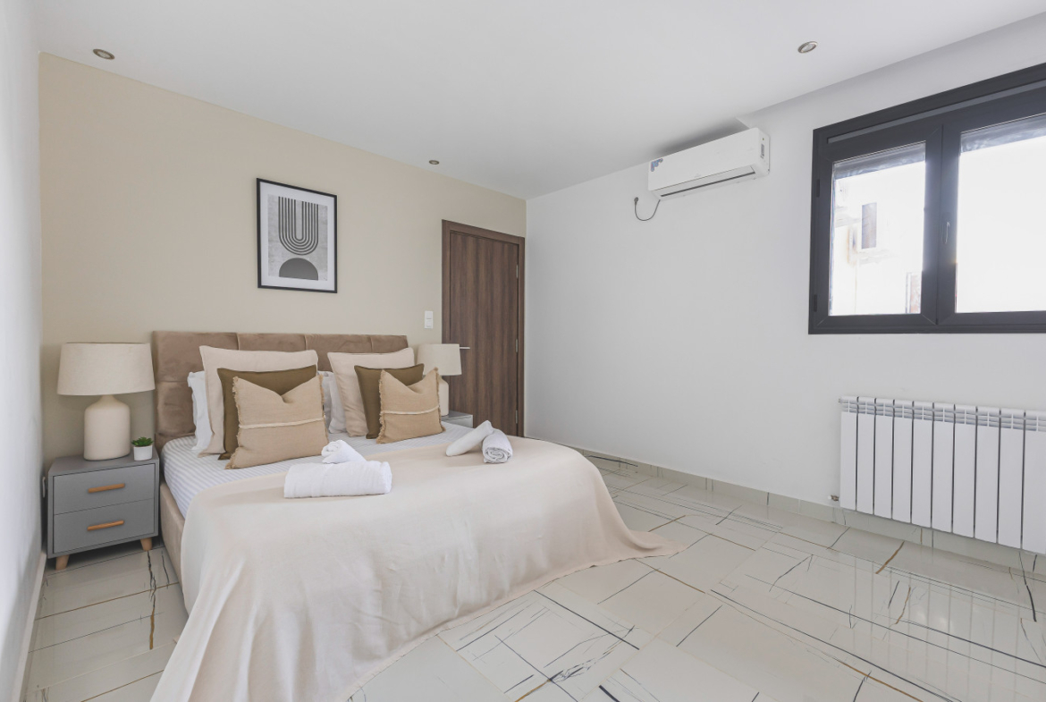 Superbe Appartement 3 pièces à Birkhadem