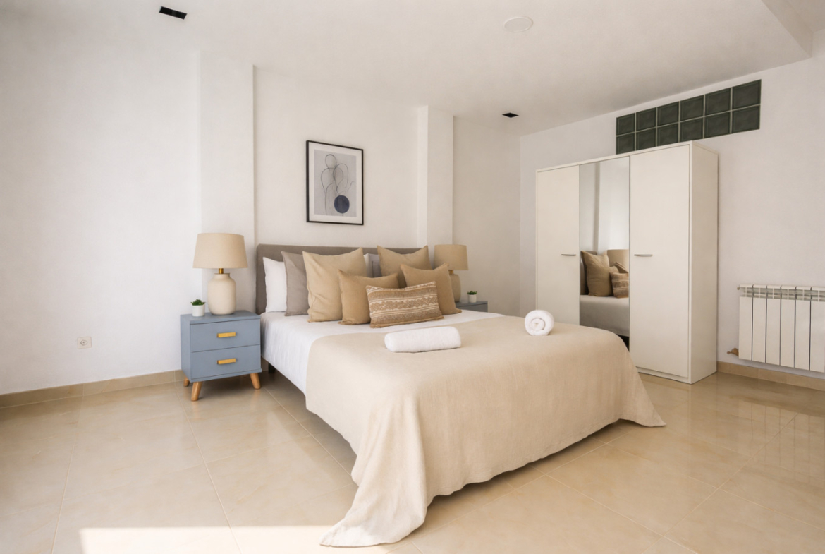 Luxueux Appartement de 3 pièces a Kouba