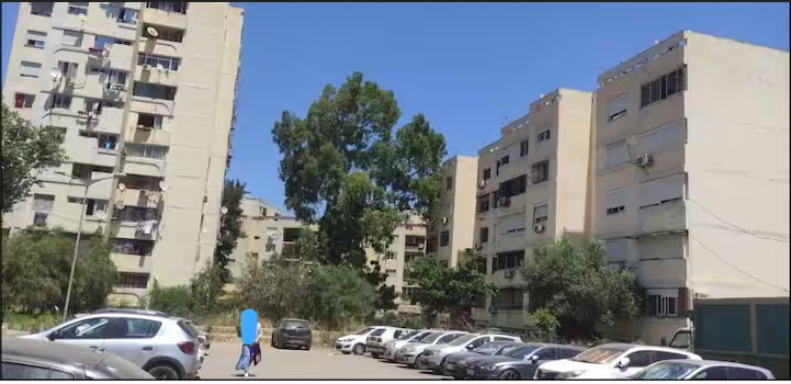 Un F3 à Beb Ezzouar, Alger