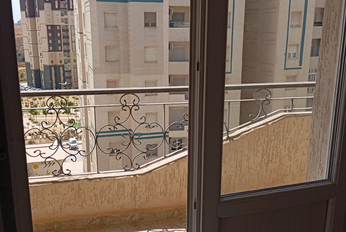 Un F4 (LPP) À Ouled Fayet, Alger